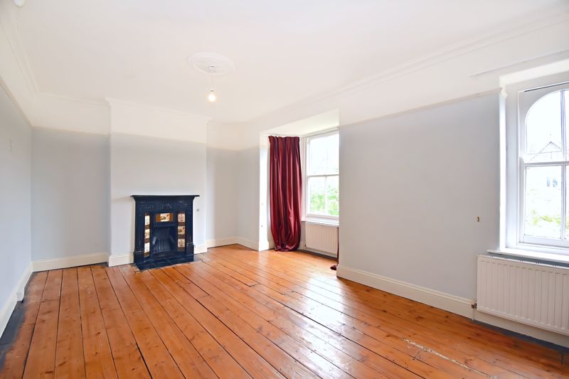 Bedroom- click for photo gallery